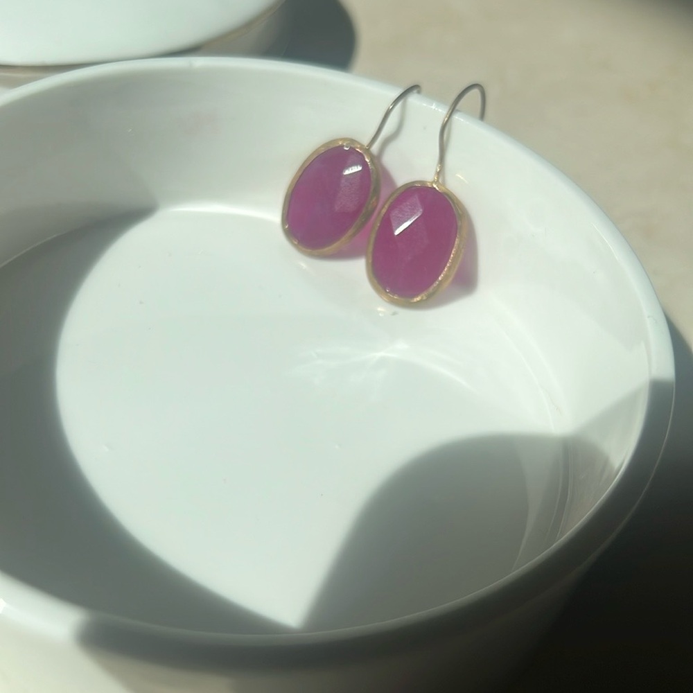 Vintage Rubi Earrings - Picture 4 of 12